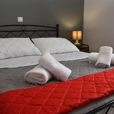 Andros Guesthouses Екстериор снимка