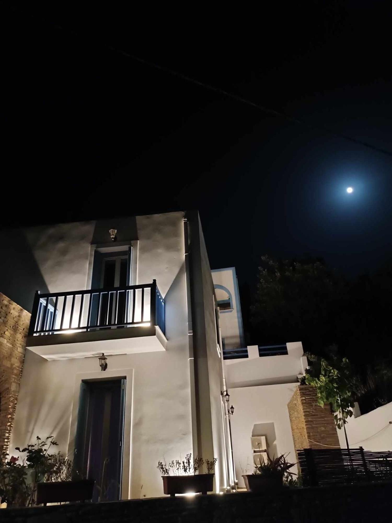Andros Guesthouses Екстериор снимка