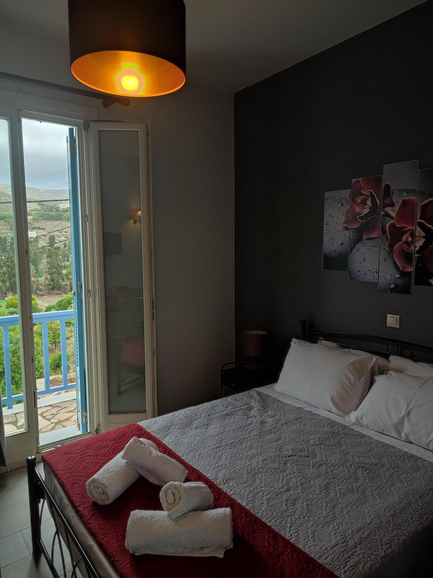 Andros Guesthouses Екстериор снимка