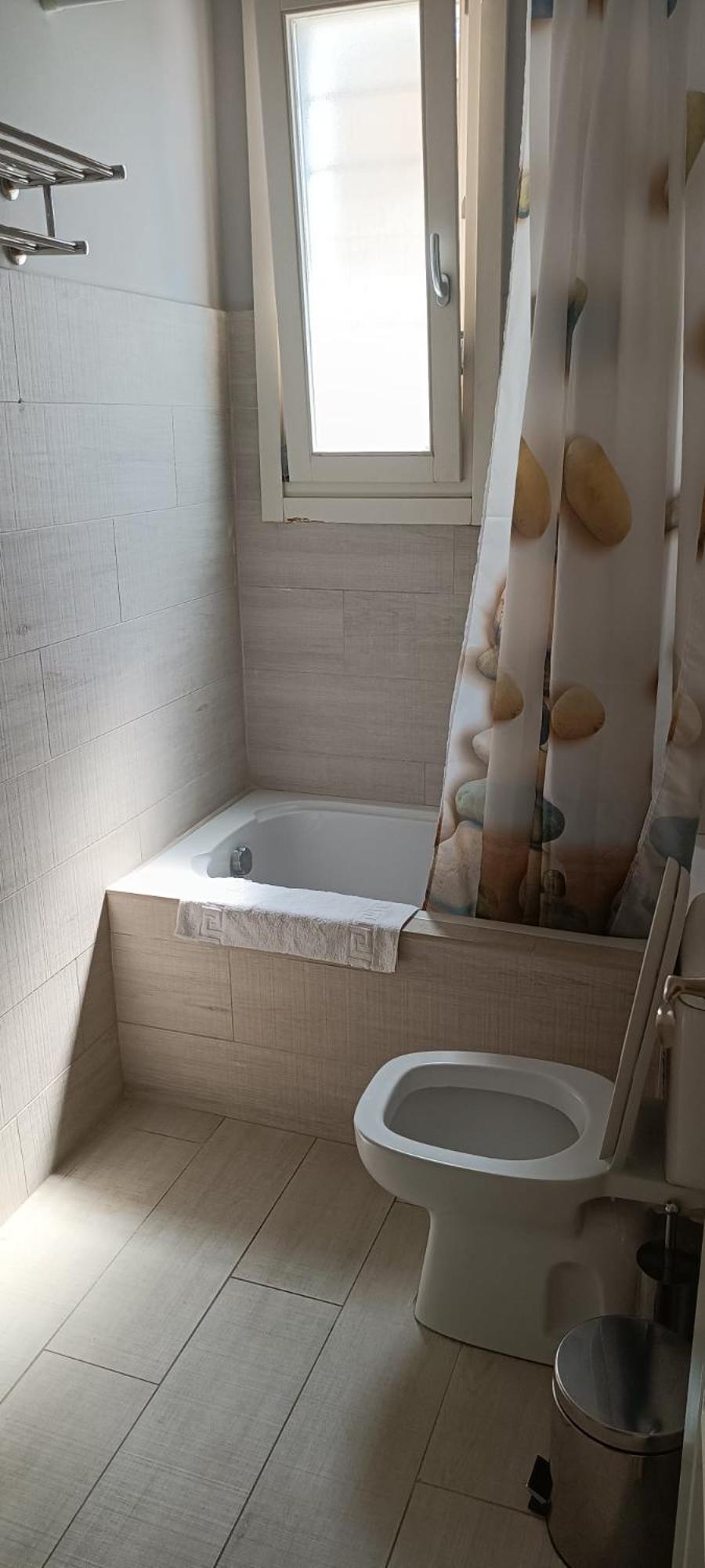 Andros Guesthouses Стая снимка
