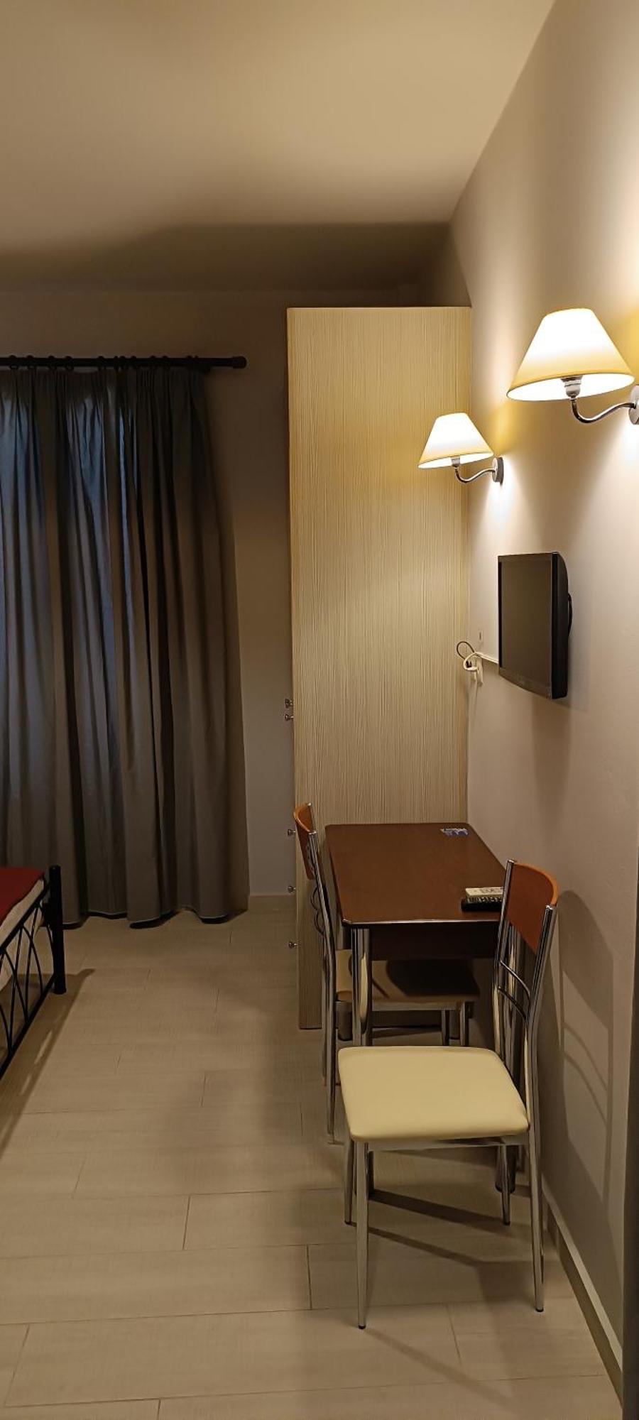 Andros Guesthouses Екстериор снимка